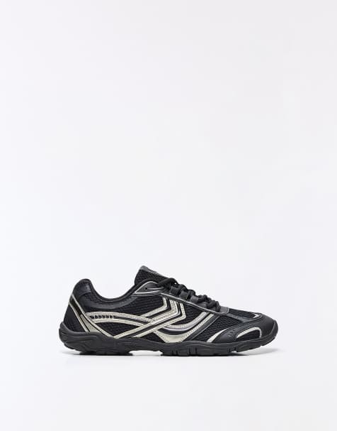 Bershka Barefoot trainers in black - view 1