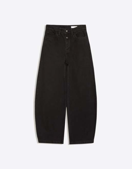 Bershka Barrel fit jeans i sort, 5 af 5