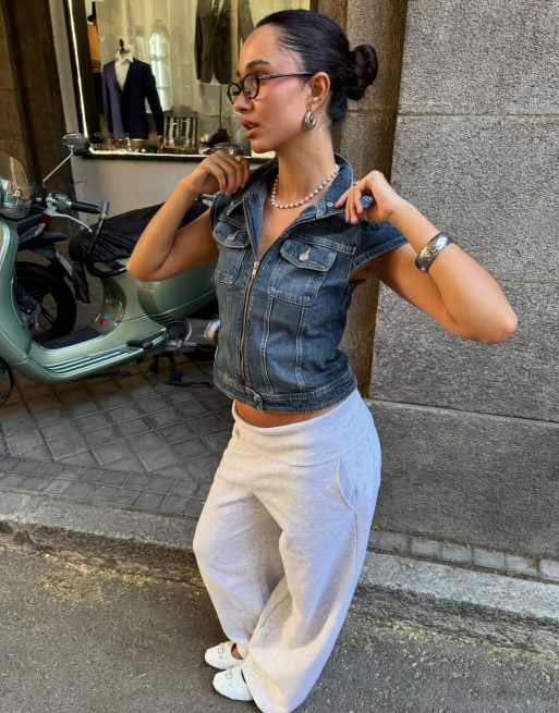 Bershka barrel fit zachte broek in lichtgrijs, 4 van 5