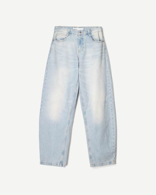 Bershka barrel jeans in mid blue  , 4 of 4