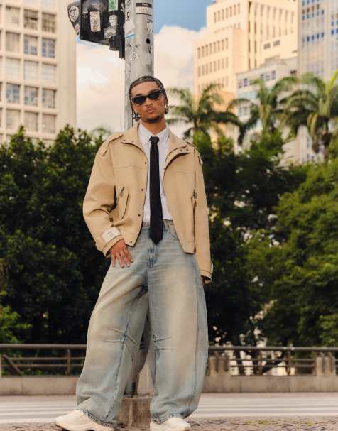 Bershka Barrel jeans in mid blue - view 1