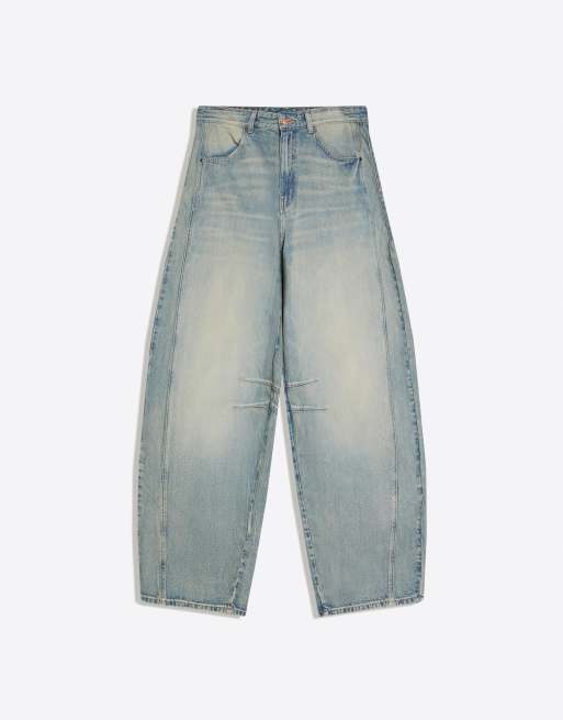 Bershka – Barrel-Jeans in Mittelblau, 7 von 7