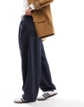 [Bershka] Bershka barrel leg tailored pants in navy-Blue XS NAVY
