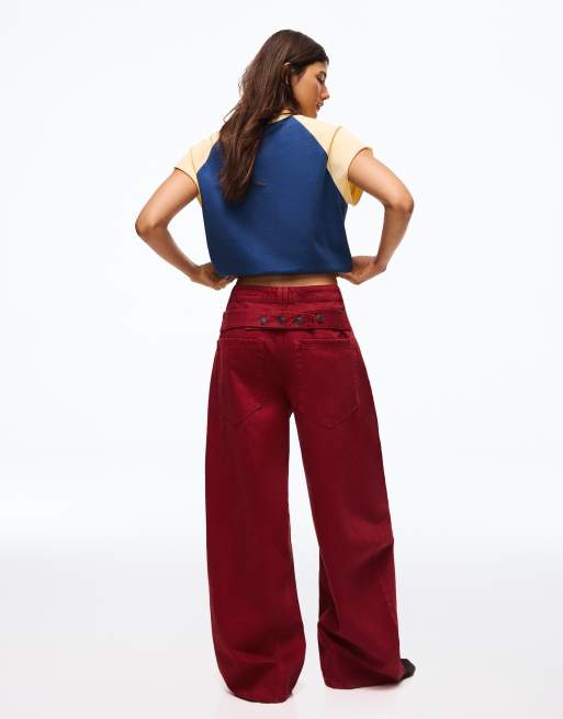 Bershka Barrel trousers with back buckle in red, 3 of 5