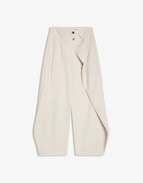 Bershka Barrel trousers with pleats in ecru