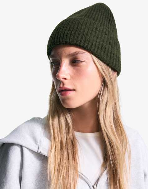 Bershka - Basic beanie in groen - view 1