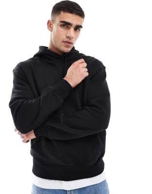 basic hoodie in black