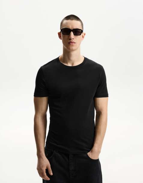 Bershka - Basic T-shirt met korte mouwen in zwart - view 1