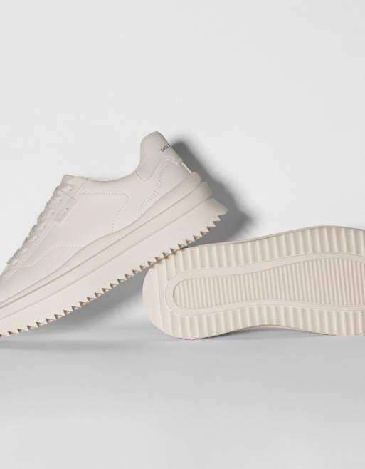 Bershka basket blanche deals