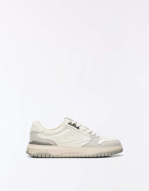 Bershka baskets casual à empiècements en blanc, 2 de 6