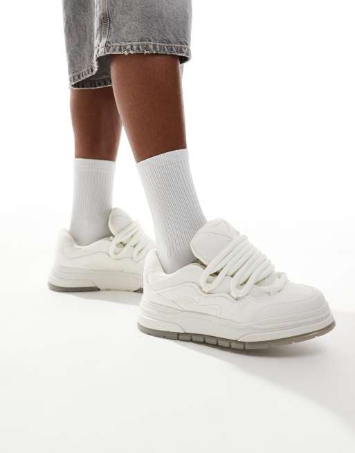 Bershka - Baskets style skateur - Blanc