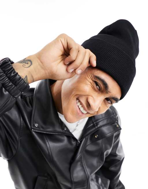Bershka - Beanie in zwart
