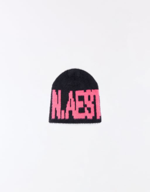 Bershka beanie met print in zwart, 4 van 5