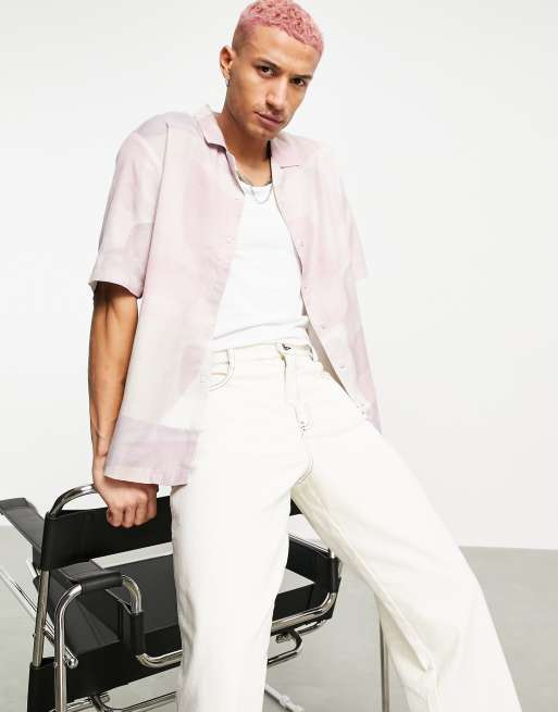 Bershka – Bedrucktes Hemd mit Reverskragen in Rosa