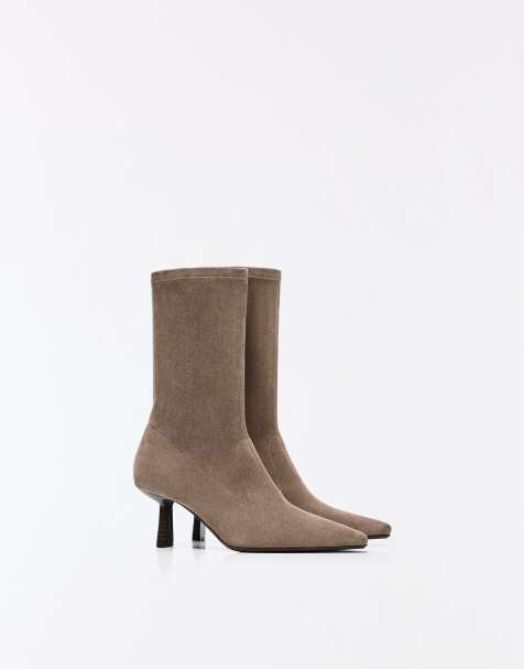 Bershka – Beige, figurnära ankelboots med taxklack - view 1