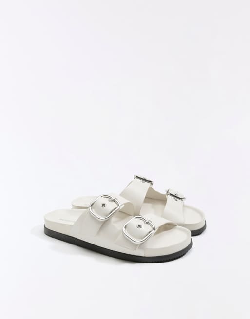 Bershka - Beige flade badesandaler med spænder, 2 af 4