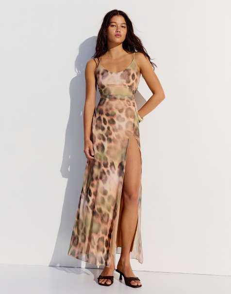 Bershka - Beige midikjole med dyreprint i tyl - view 1