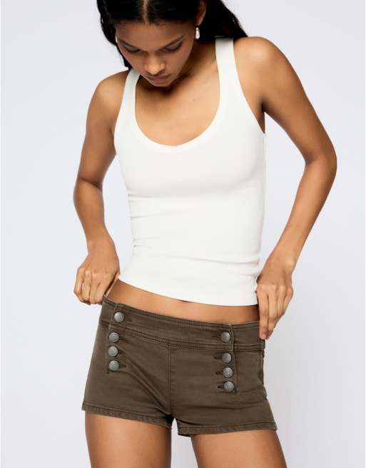 Bershka – Beige minishorts med knäppning, 3 av 4