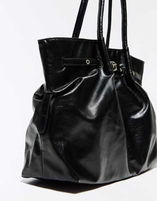Bershka Belt shopper bag in black, 2 of 4