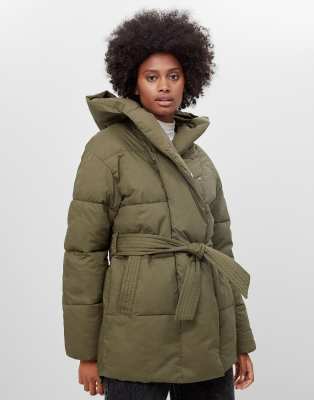 Bershka belted padded puffer jacket with hood in khaki