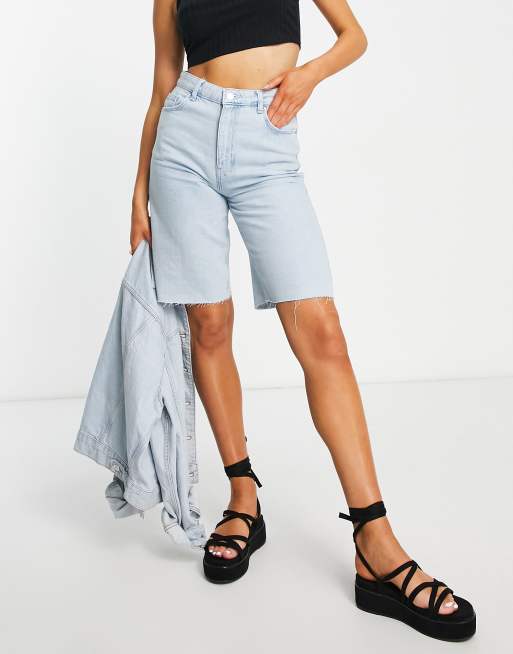Bershka - Bermuda à détails cœurs - Bleu clair
