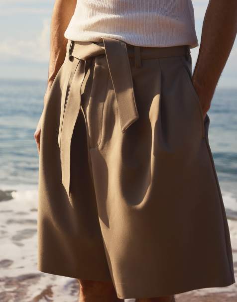 Bershka - Bermuda a fondo ampio beige con cintura - view 1