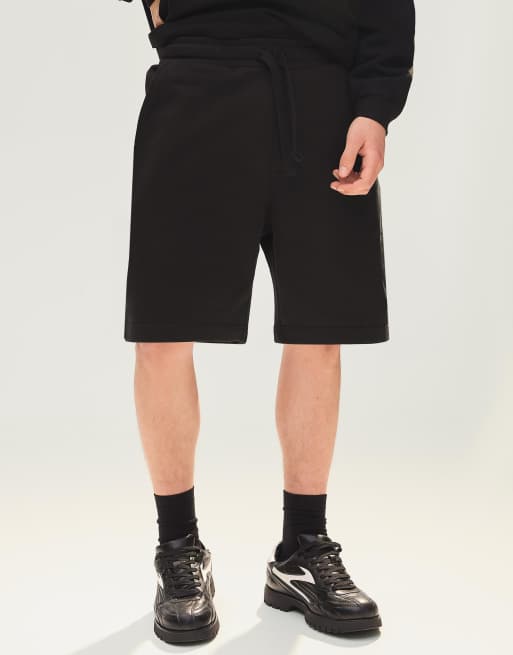 Bershka - Bermuda basic in felpa neri, 2 di 4