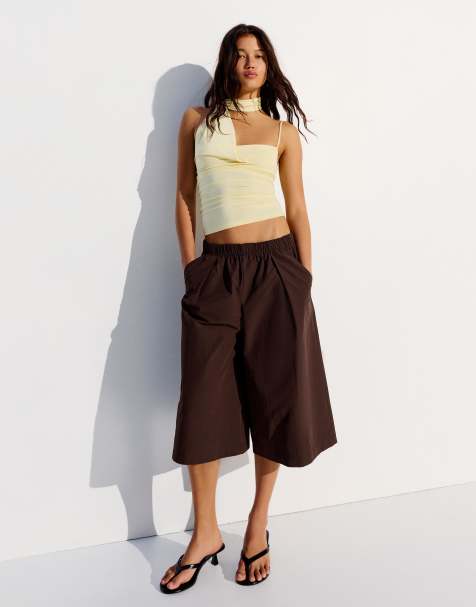 Bershka - Bermuda style jupe-culotte à taille élastique - Marron - view 1