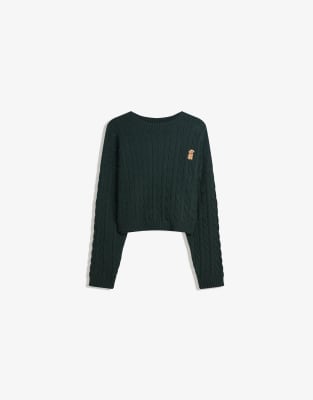 Bershka - Bestickter Zopfmusterpullover in Grün