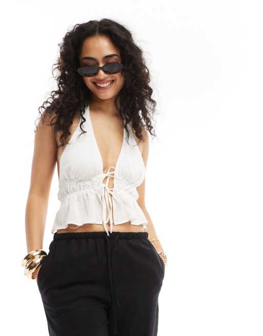 Bershka – Biały top w rustykalnym stylu z dekoltem typu halter