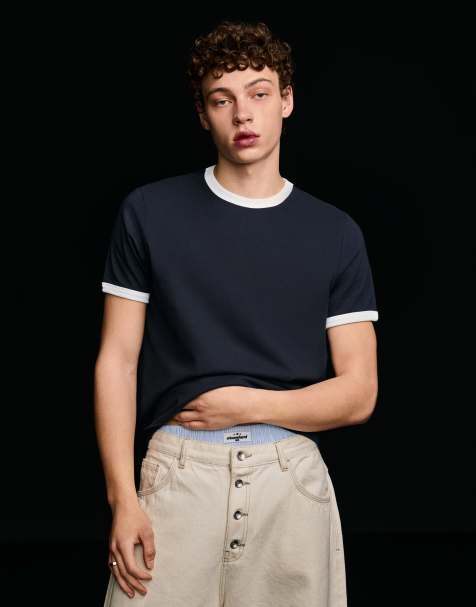 Bershka - Blå ribstrikket T-shirt med korte ærmer og kontrasterende detaljer - view 1