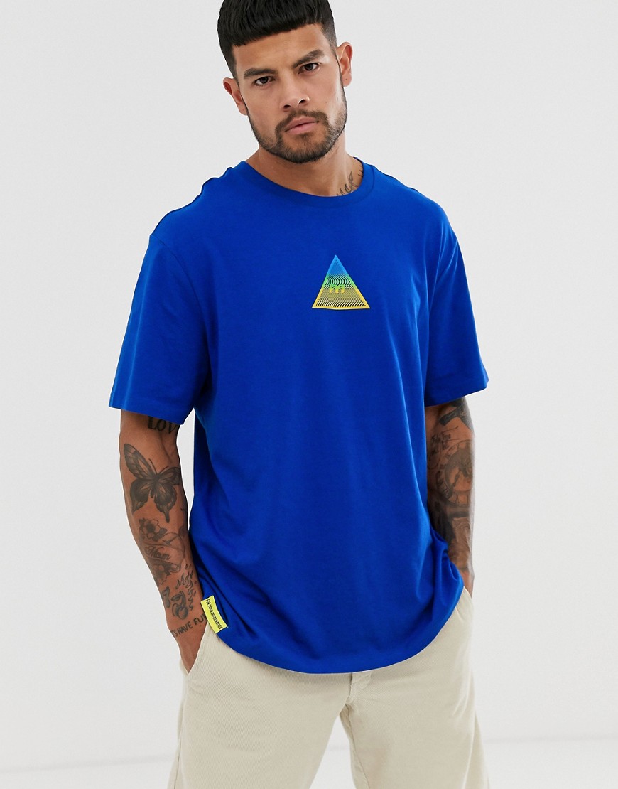 Bershka – Blå t-shirt i oversize med trekantsmönster