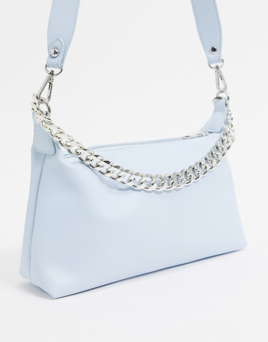 Bershka – Blå väska med kedja