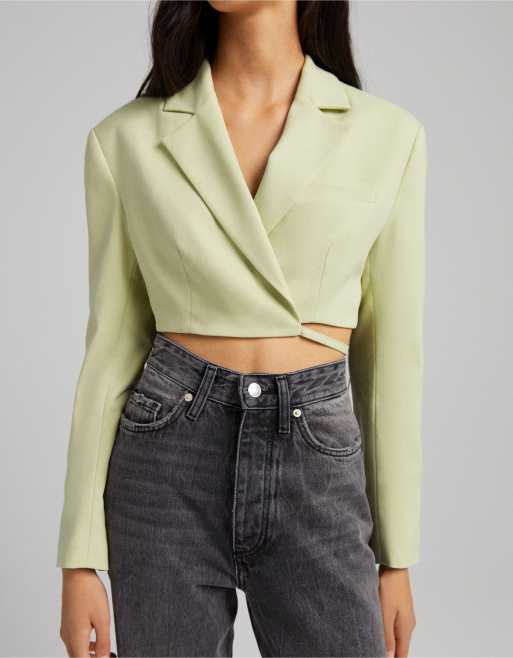 Bershka - Blazer court avec détails au dos (pièce d'ensemble) - Vert sauge