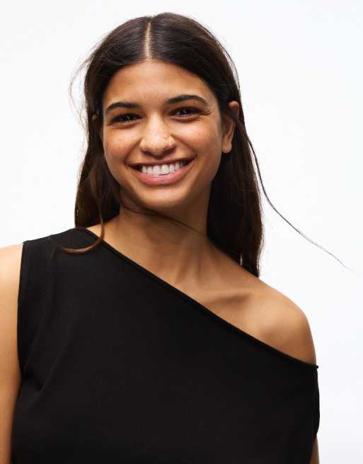 Bershka Boat neck top in black, 3 of 5