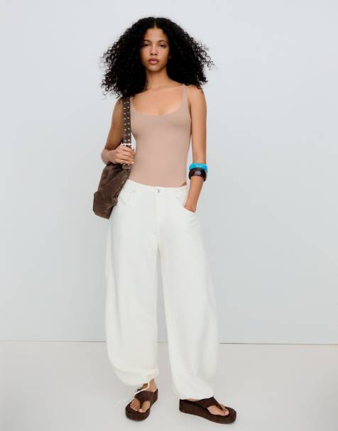 Bershka - Body à bretelles fines et encolure ronde - Rose - view 1