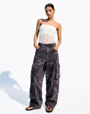 Bershka - Body bandeau en dentelle - Blanc