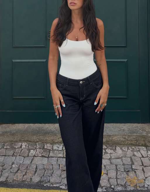 Bershka – Body in Ecru mit Rundhalsausschnitt und Riemchenträgern, 4 von 6