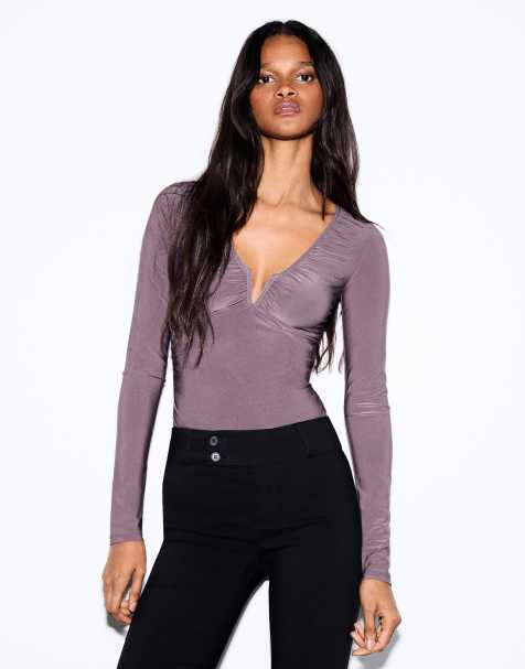 Bershka body med v-ringning och långa ärmar i mauve - view 1