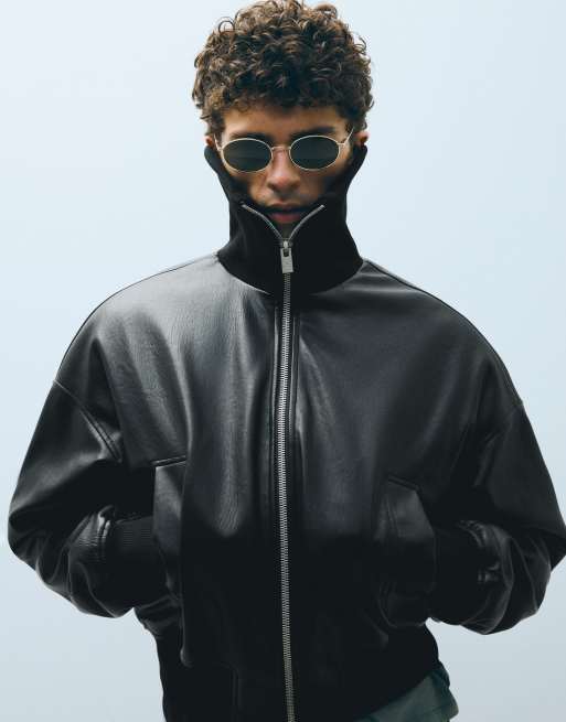 Bershka Bomberjacke aus Kunstleder mit Rippstruktur in Schwarz, 5 von 7