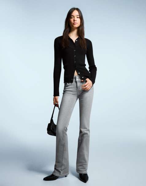Bershka – Bootcut-Jeans in Grau - view 1