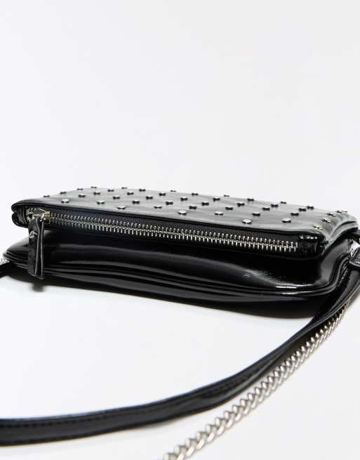Bershka - Borsa a busta nera con borchie, 2 di 4