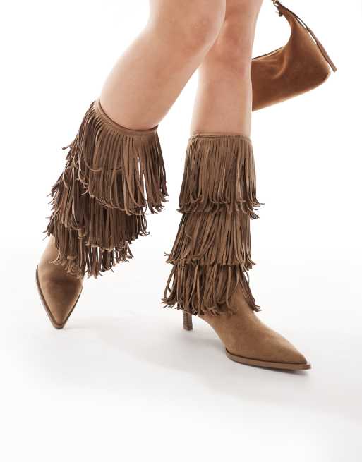 Bershka - Bottes à talons en daim avec franges - Fauve