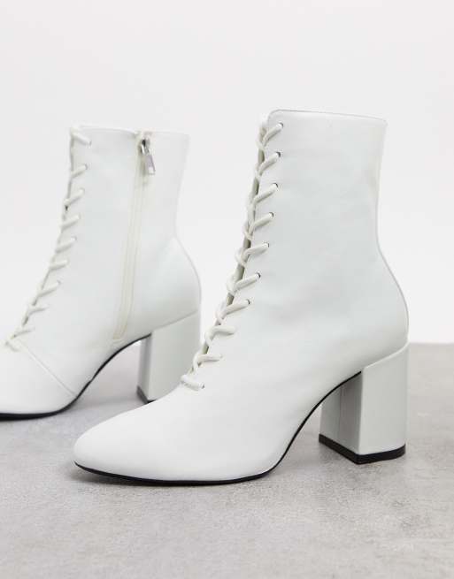 bottes blanches bershka