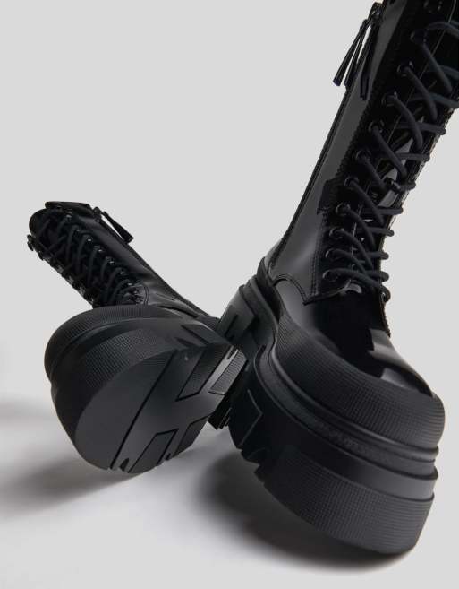 Bershka - Bottes chunky style motard à lacets hauteur mi-genou - Noir verni, 3 de 4