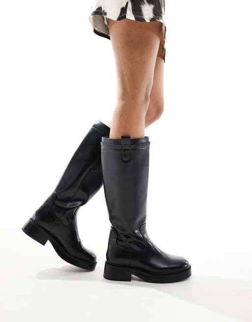 Bershka - Bottes longueur mollet en imitation cuir - Noir