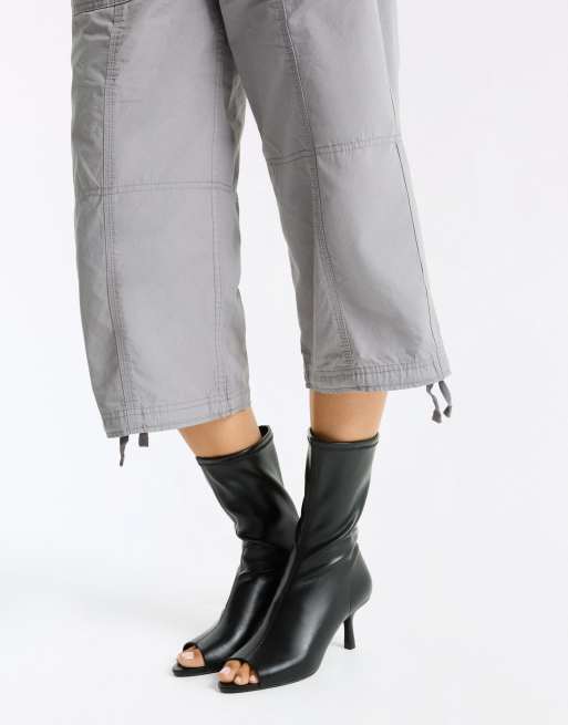 Bershka bottines à talon et bout ouvert noires, 7 de 7