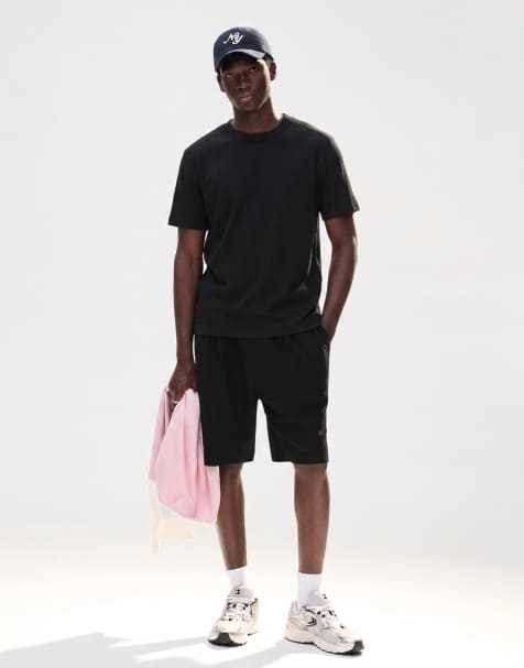 Bershka boxig t-shirt- och shortset i svart - view 1