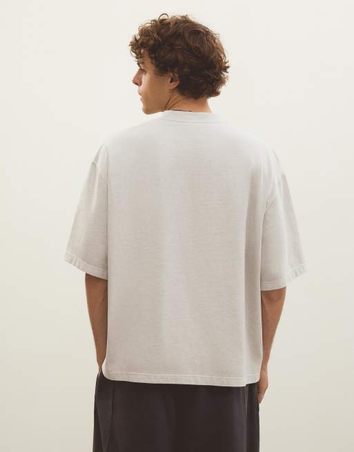 Bershka Boxy fit print t-shirt in beige, 4 of 4