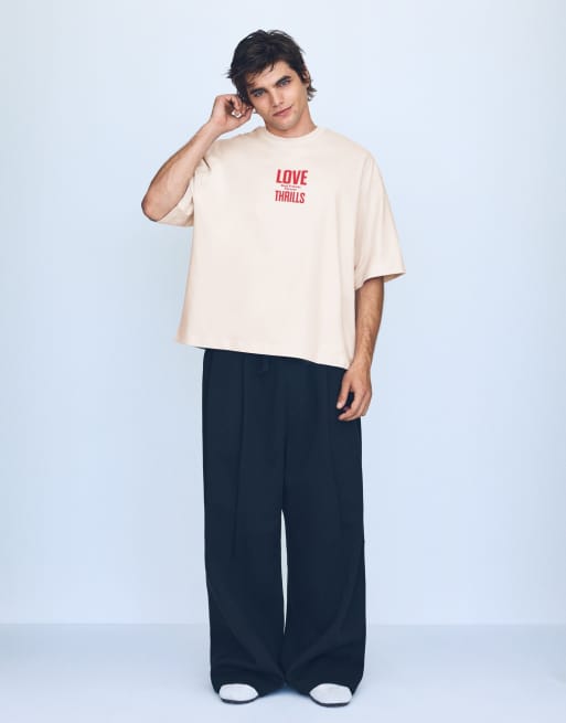 Bershka Boxy-Fit T-Shirt mit Foto- und Textgrafik in Grau, 3 von 4